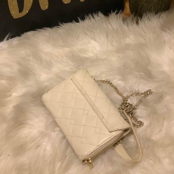 White affair 🤍 - Picture 3 of 4